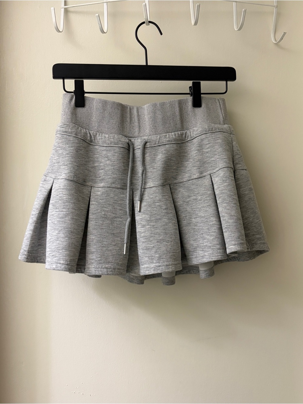 Women's Gray Pleated Skater Skirt with Drawstring Waist